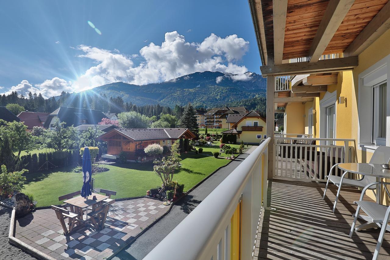 Hotel Garni Zerza Tropolach Exterior photo